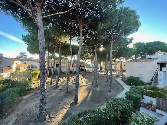 5110 - Cap D'agde - 4 Pers - Pkg - Piscine - Tennis -proche Village Naturiste Lägenhet Agde