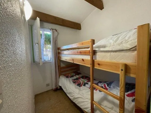 5110 - Cap D'agde - 4 Pers - Pkg - Piscine - Tennis -proche Village Naturiste Lägenhet Agde